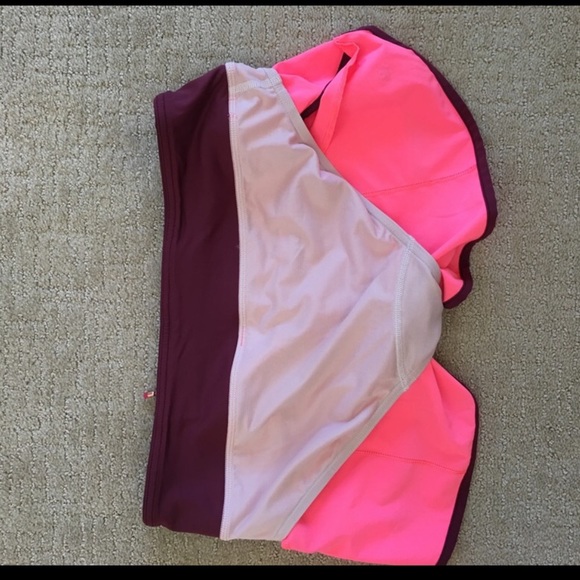 Lululemon Speed Shorts - Picture 5 of 5